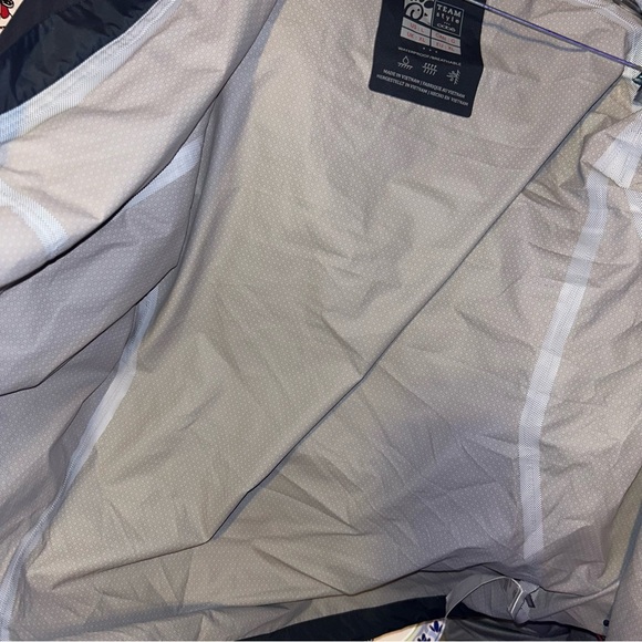 Chick-Fil-A Men’s Navy Blue Team Style Oobe Hooded Rain Jacket Parka Large - Picture 5 of 5